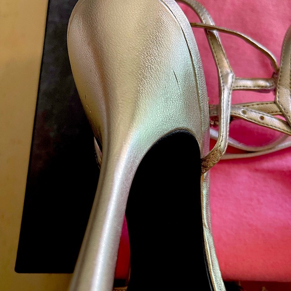 Nina Giammi Silver Metallic Wedding, Prom, Holiday Shoes. Size 8. - Picture 6 of 9